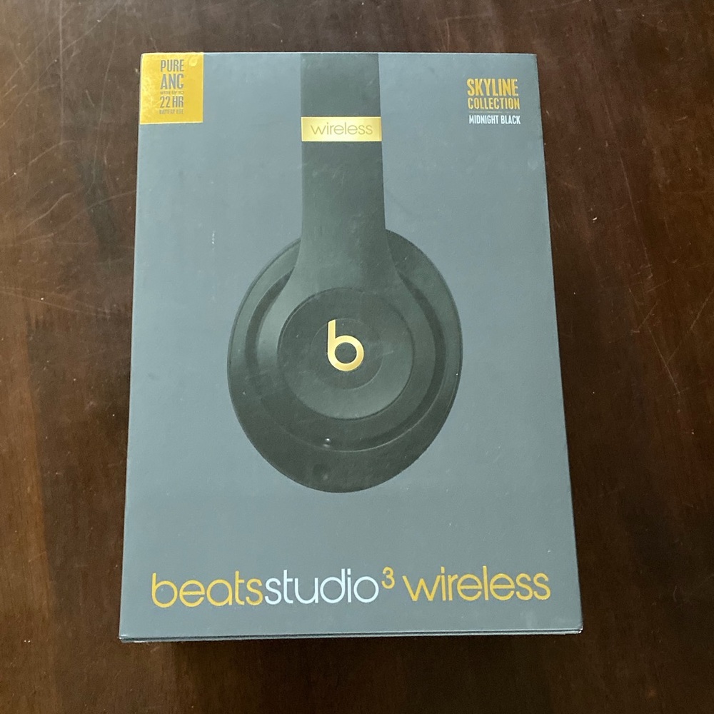 Beats storage box